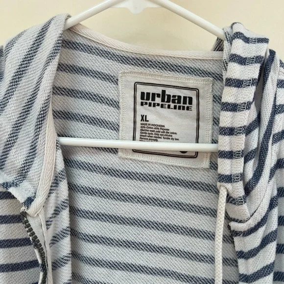 Urban Striped Hoodie - Picture 2 of 3